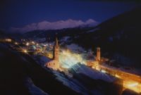 Haute-Maurienne Vanoise  : Plongée sous glace nocturne. Du 1er décembre 2012 au 15 avril 2013 à Lanslebourg-Mont-Cenis. Savoie. 